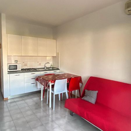Grazioso Appartamento N 76 A 100Mt Dal Mare Bibione Exterior photo